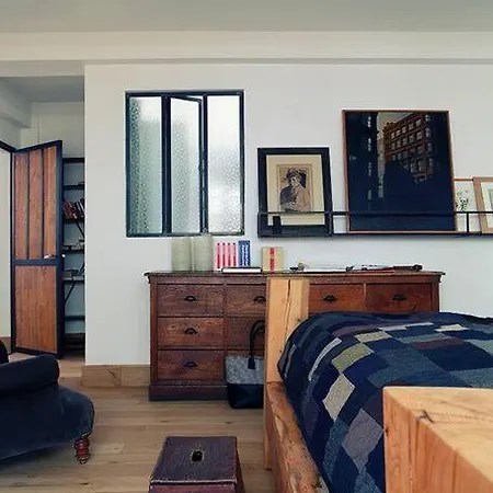 Tres Beau Loft Industriel 20e * Paris